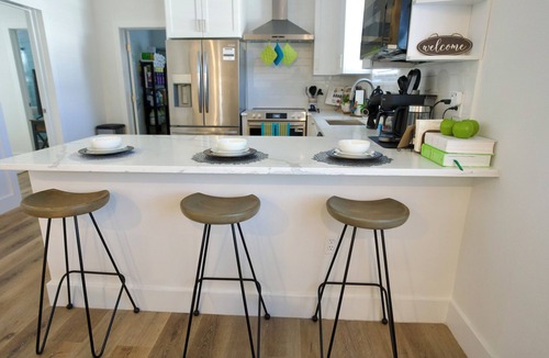Ybor City House | Casa De Ybor 3Bd, 2Bth, 4 beds, Historic Charm, Modern Lux