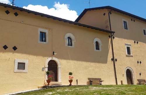 Pizzoli Bed & Breakfast | Casa Fra Ambrogio