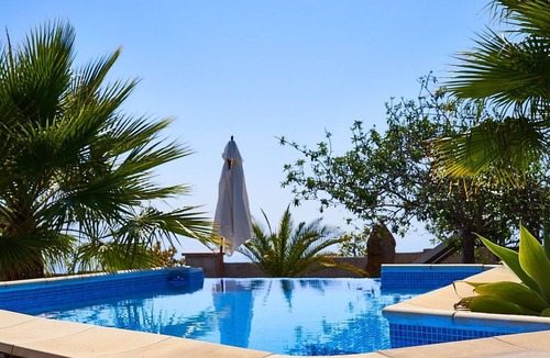 Chio House | Casa Hélena by Interhome