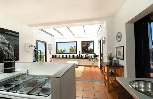 Chio House | Casa Isabel by Interhome