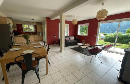 Chaparon House | Casa Verso, au bord du lac d'Annecy avec vue