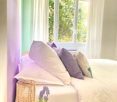 Alpes-Romans Apartment | Casita Valence - Petite maison de charme - Parking gratuit & Jardin Privé