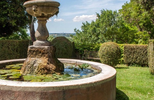 Zona III Marcigliana Apartment | Castello del Duca - Conte Comfort Suite