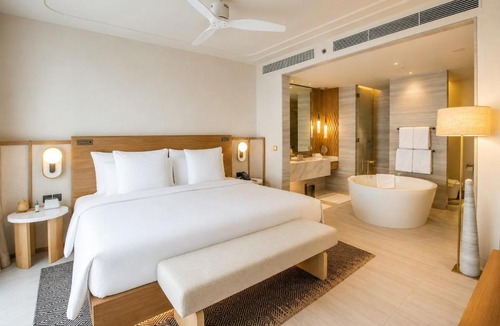Chaweng City Center Resort | Centara Reserve Samui