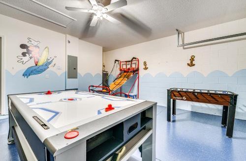 West Haven House | Central Family Home w/Lanai < 10 Mi to Disney!