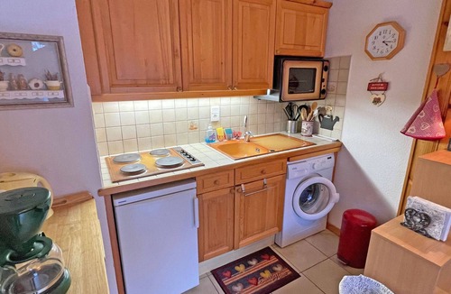 Samoens Apartment | Central T2 apartment with balcony and ski locker