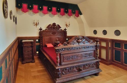 Chaptuzat Bed & Breakfast | Château des Bérangers