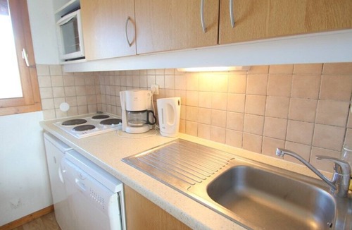 Puy-Saint-Vincent House | CH15PAE - DUPLEX CHALET 2 BEDROOMS, TERRACE AND BALCONY