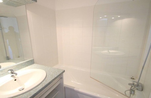 Puy-Saint-Vincent House | CH15PAE - DUPLEX CHALET 2 BEDROOMS, TERRACE AND BALCONY