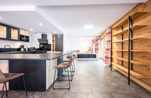 La Toussuire Ski Chalet | Chalet 'Salt Lake' with Mountain View, Private Terrace and Wi-Fi