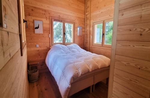 Puy-Saint-Vincent Ski Chalet | Chalet, 2nd floor, terrace, tv, ski locker, 200m², Puy-Saint-Vincent