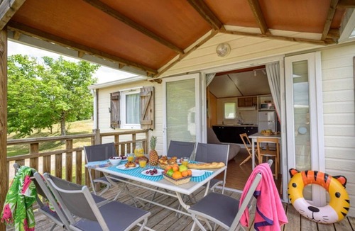 Cordelle Ski Chalet | Chalet 4 étoiles - Piscine - ccbgebc