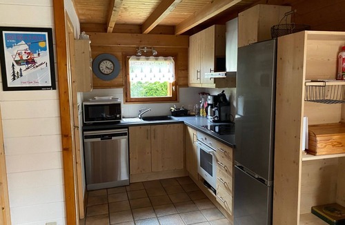 Verchaix Ski Chalet | Chalet “6p Comfort - La Tourmaline” with Mountain View, Private Terrace, and Wi-Fi