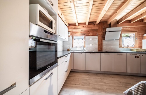 Verchaix Ski Chalet | Chalet “6p Comfort – Le Grand Tétras”: Mountain View, Private Terrace & Wi-Fi