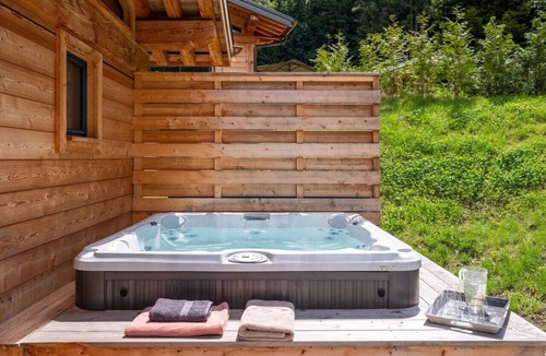 Le Lavancher Ski Chalet | Chalet 7 Summits - Magnificent Modern Chalet with Jacuzzi - Swimming Pool - Sauna