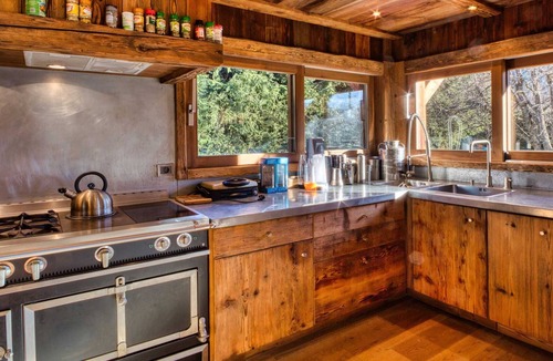 Chamonix-Mont-Blanc Cottage | Chalet Alma - self catered chalet that sleeps 10-13 in five bedrooms with pool, sauna and garden