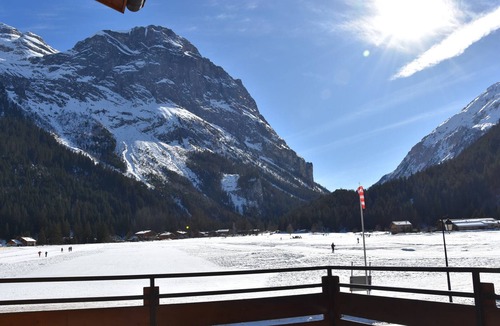 Pralognan-la-Vanoise Apartment | Chalet apartment 4 rooms, near center, pets allowed