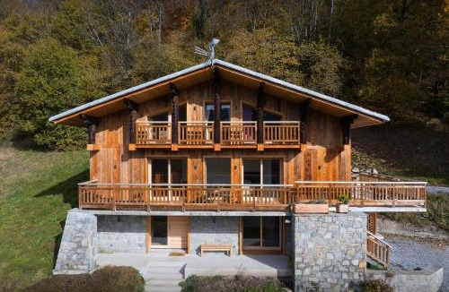 Verchaix Ski Chalet | Chalet Biola Vu - OVO Network