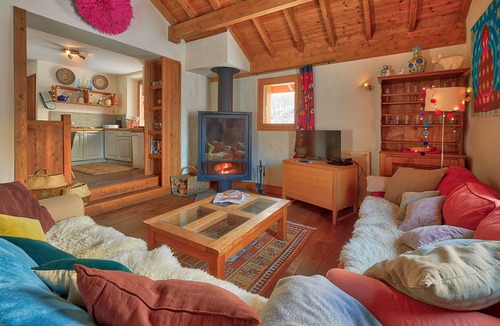 Vallorcine Ski Chalet | Chalet Buet. Chamonix Holidays. comfortable pretty 3 bedrooms Vallorcine