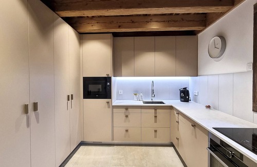 Les Gets Ski Chalet | Chalet Caly - 15pers - vue montagne