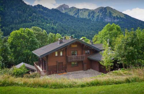 La Chapelle-d'Abondance Ski Chalet | Chalet Chavanette - OVO Network