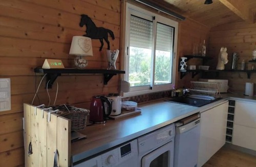 Trans-en-Provence Ski Chalet | Chalet en Bordure de Forêt