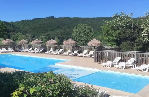 Saint-Paul-de-Vezelin Ski Chalet | Chalet for 4 people with reduced mobility