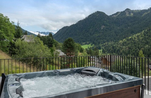 La Chapelle-d'Abondance Ski Chalet | CHALET ELEGANCE ALPINE LA CHAPELLE D'ABONDANCE