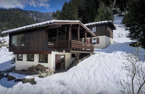Les Contamines-Montjoie Ski Chalet | Chalet Le Jorat - mountain activities and calm in the Alps - OVO Network