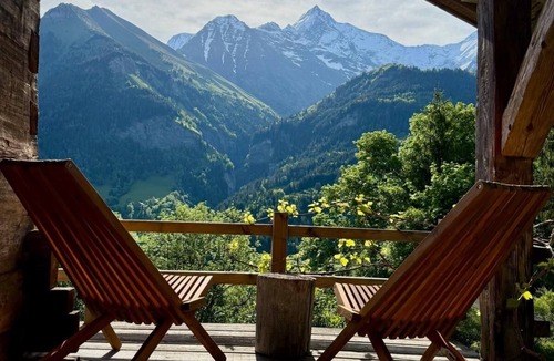 Saint-Gervais-les-Bains Ski Chalet | Chalet facing the Mont-Blanc massif in Saint-Nicolas de Véroce