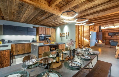 Montriond Ski Chalet | Chalet Grand Duc - Five Bedroom Chalet, Sleeps 12
