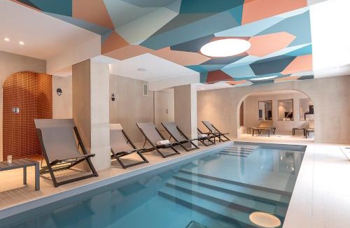 Chamonix City Centre Hotel | Chalet Hôtel Le Prieuré & Spa