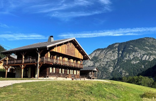 Abondance Ski Chalet | Chalet in the mountains Vallée d' Abondance Portes du Soleil ski area