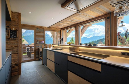 Cordon Ski Chalet | Chalet K1027 - mountain stay 14p spa and Mont Blanc views - OVO Network