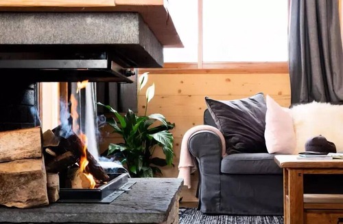 Meribel-Mottaret Ski Chalet | Chalet L'Arclusaz - 6-room chalet for 10 people