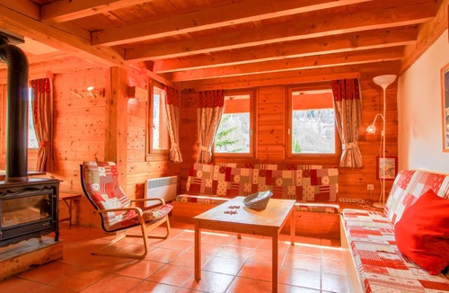 Nevache Ski Chalet | Chalet L'Eitièro hameau des Chazals Nevache Hautes Alpes