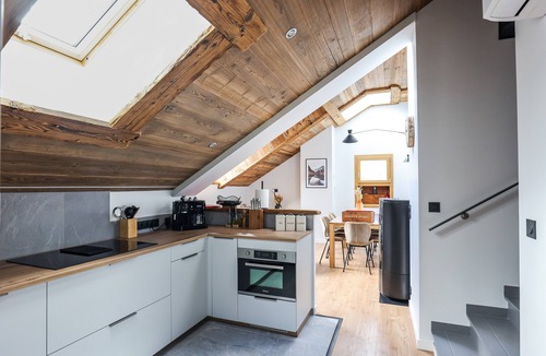 Briancon Ski Chalet | Chalet "Laltizoard" with Mountain View, Shared Heated Pool and Wi-Fi