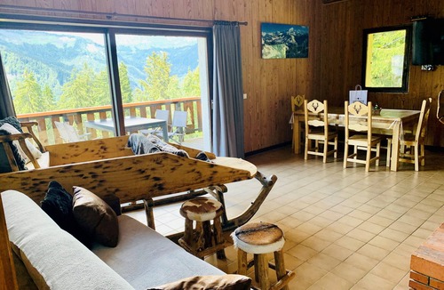 Crest-Voland Ski Chalet | Chalet Le Remarquable, Crest Voland
