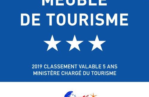 Thollon-les-Memises Apartment | Chalet Le Telemark wifi fibre classé 3 étoiles garage parking extérieur privé travaux échafaudage installé fin juin