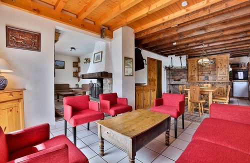 Meribel-Mottaret Ski Chalet | Chalet Leopold - Meribel
