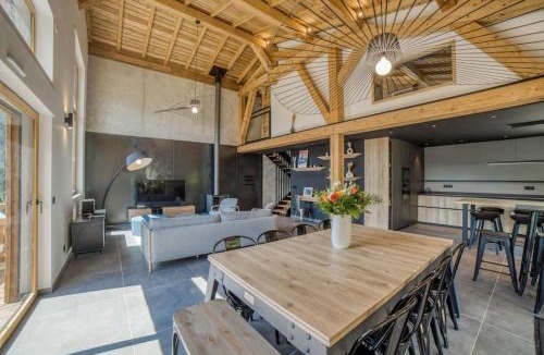 Les Contamines-Montjoie Ski Chalet | Chalet mitoyen - Jacuzzi - Cousinade I