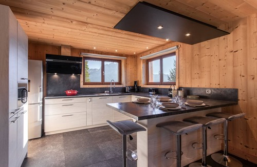 Cordon Ski Chalet | Chalet Mont Blanc - Départ ski -Vue exceptionnelle