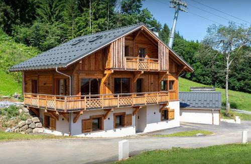 Saint-Nicolas-de-Veroce Ski Chalet | Chalet Mussol - OVO Network