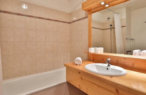 Meribel-Mottaret Ski Chalet | Chalet Nico - Meribel
