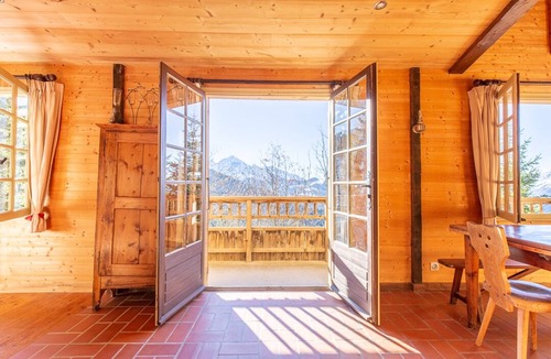 Manigod Ski Chalet | CHALET PICEA 3*10 MN FROM THE SLOPES SPA BEAUTIFUL MOUNTAIN VIEW