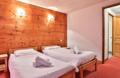 Meribel-Mottaret Ski Chalet | Chalet Pierre - Meribel