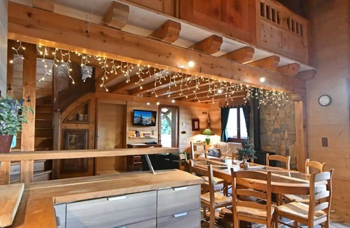 Verchaix Ski Chalet | Chalet 'Plein Sud 1000' with Mountain View, Private Terrace and Private Garden