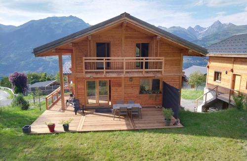 Macot-la-Plagne Ski Chalet | Chalet recent , 5 min télésiège de la Roche, virage 12