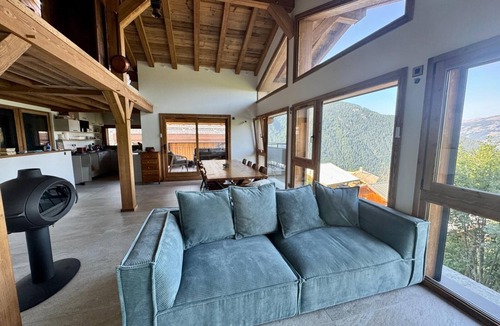 Montvalezan Ski Chalet | Chalet Roger. Family chalet in a mountain hamlet