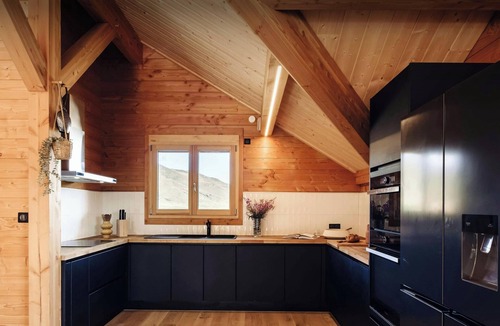 La Toussuire Ski Chalet | Chalet Sheehy - Modern property with spa and terraces - OVO Network